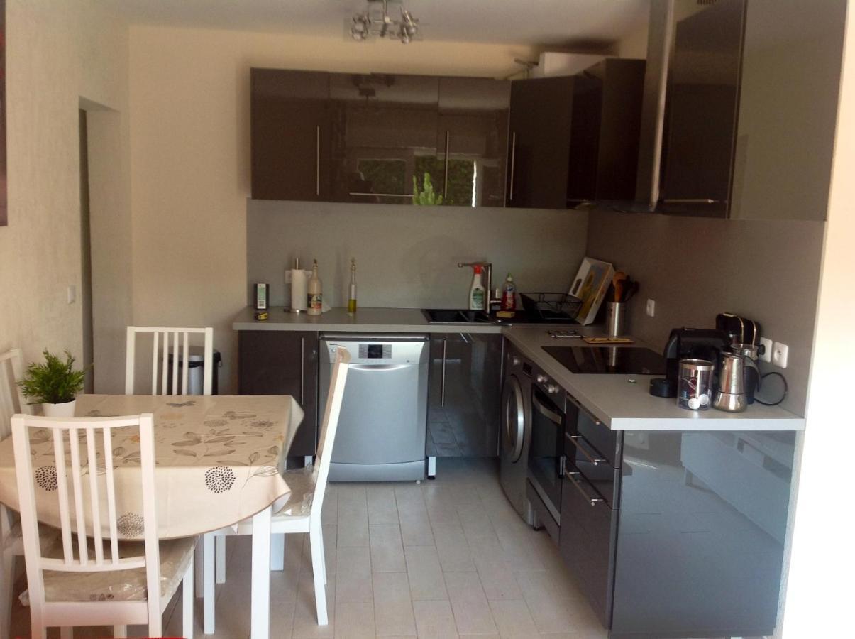 Appartement A 40 M² Proche Du Jardin *
