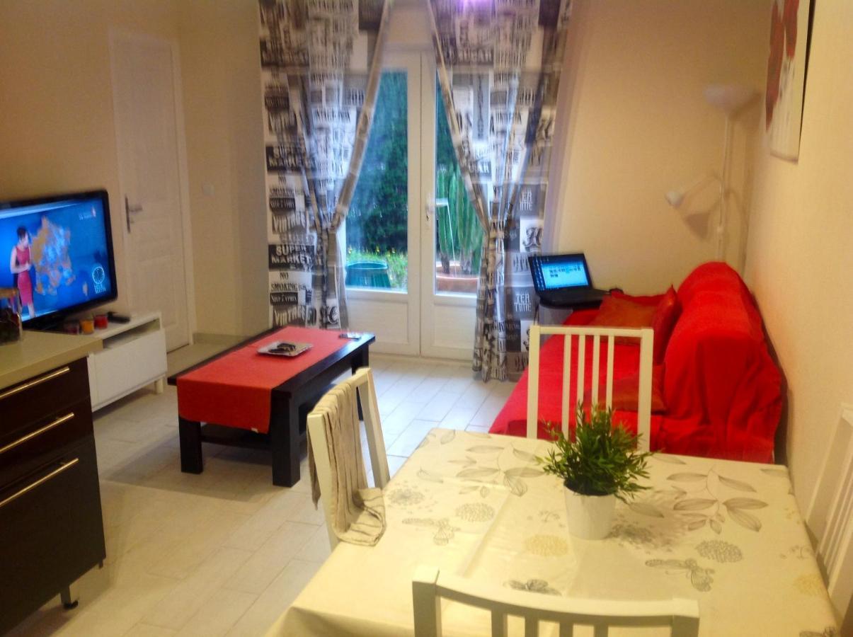 A 40 M² Proche Du Jardin *