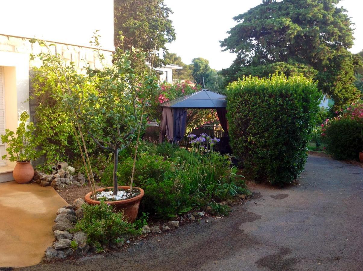 A 40 M² Proche Du Jardin *